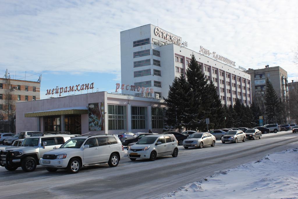 Ust-Kamenogorsk Hotel Buitenkant foto